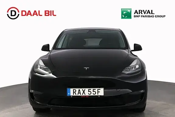 Tesla Model Y 2024 photo 2