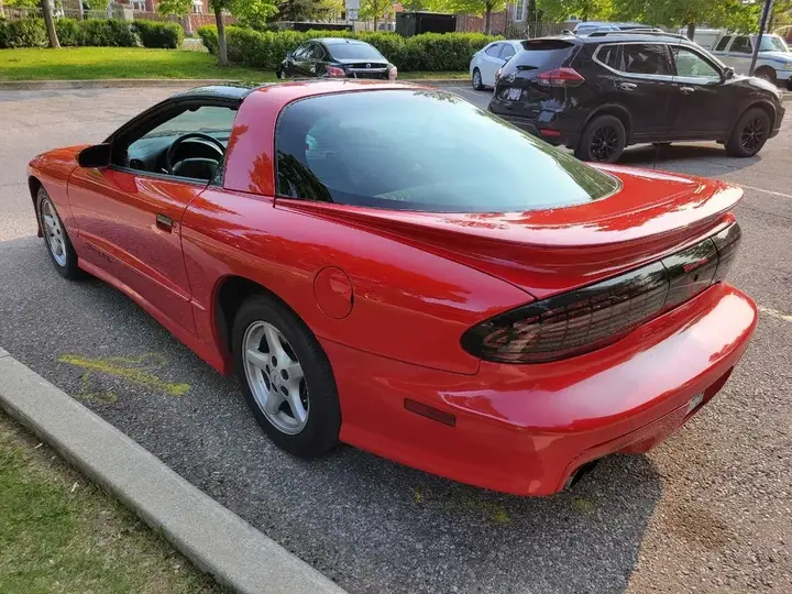 Pontiac Firebird Trans Am 1995 photo 3