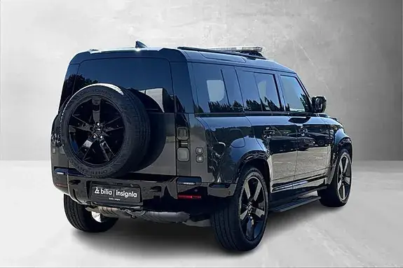 Land Rover Defender 110 2026 photo 3