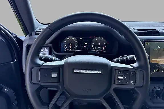 Land Rover Defender 110 2026 photo 5