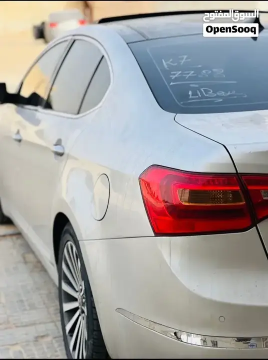 Kia Cadenza 2012 photo 2