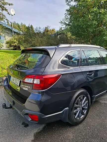 Subaru Outback 2015 photo 3