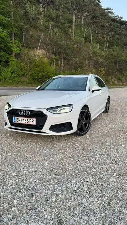Audi A4 2019 photo 2