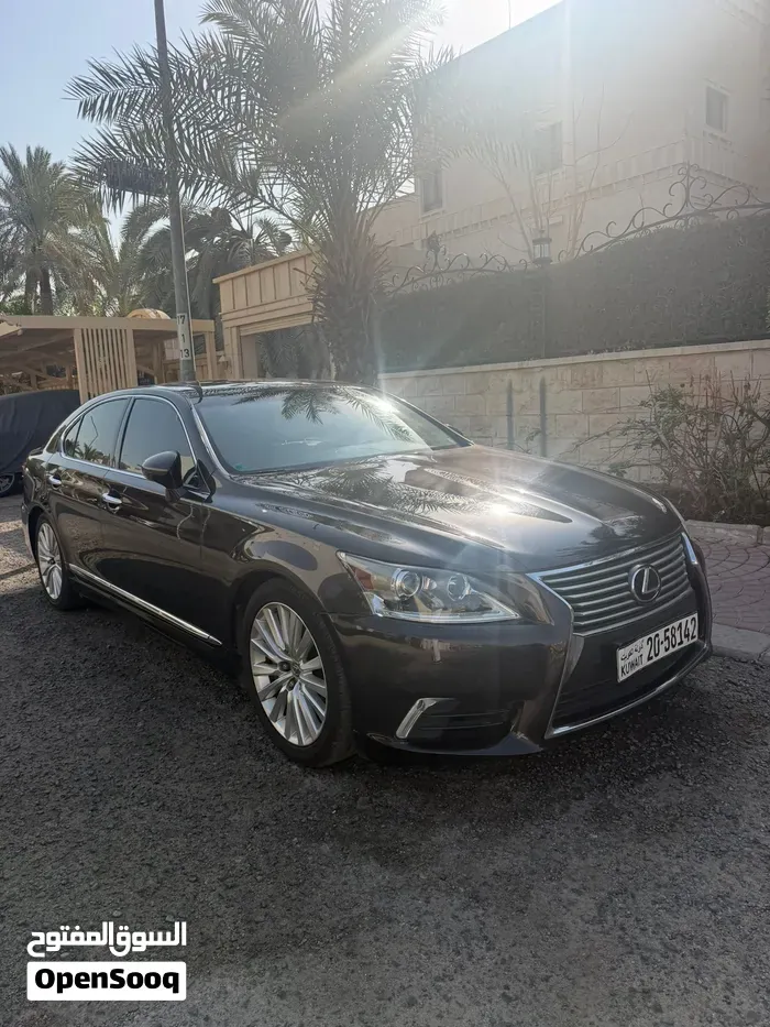 Lexus Ls 460 2013 photo 2