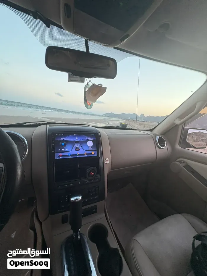 Ford Explorer 2009 photo 3