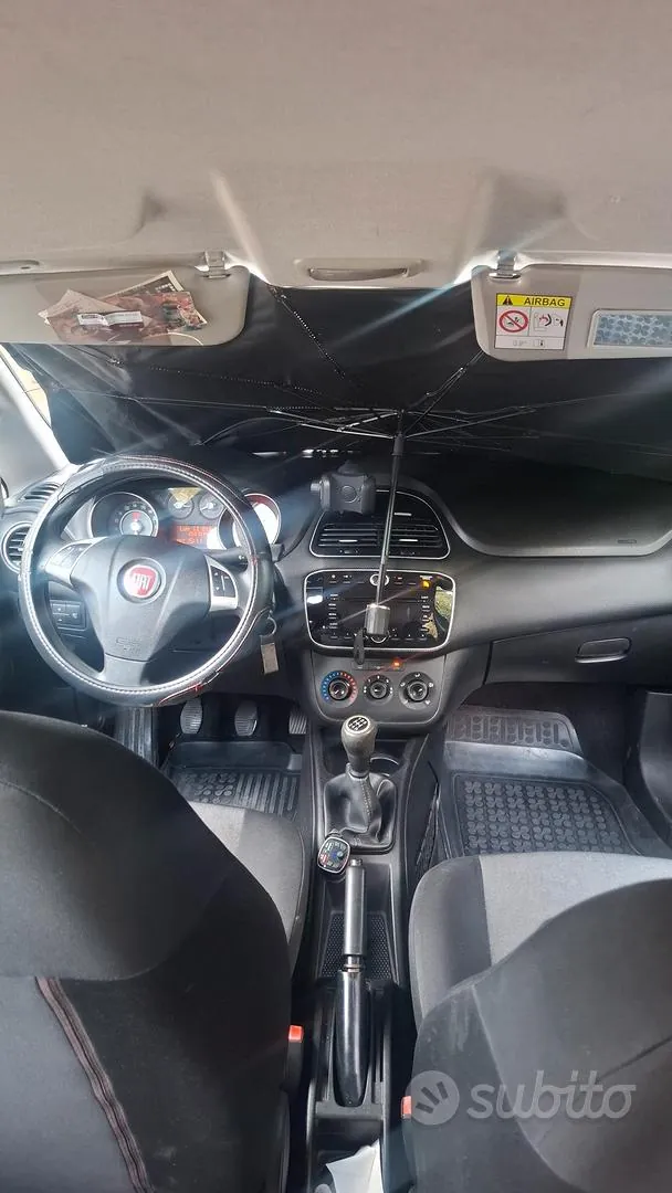 Fiat Punto 2014 photo 5