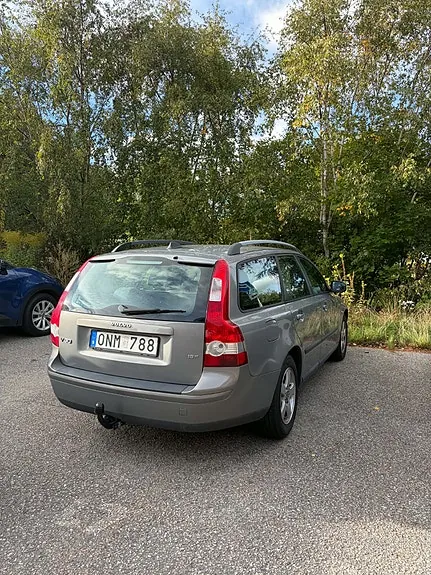 Volvo V50 2007 photo 2