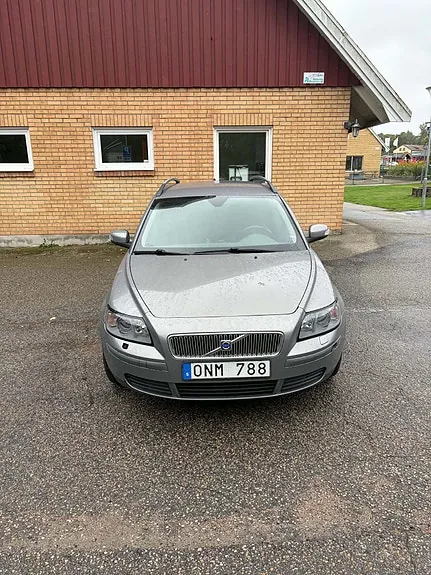Volvo V50