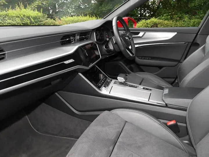 Audi A6 2023 photo 4