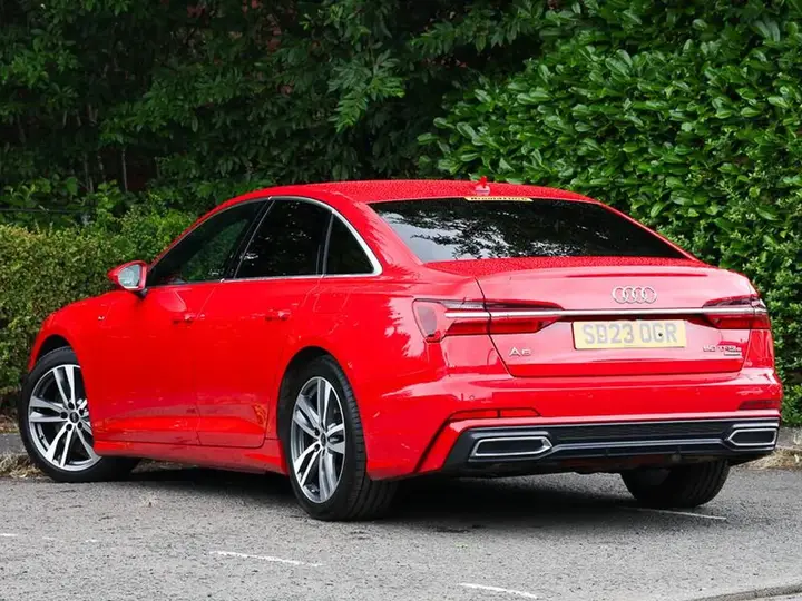 Audi A6 2023 photo 2