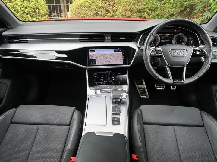 Audi A6 2023 photo 3