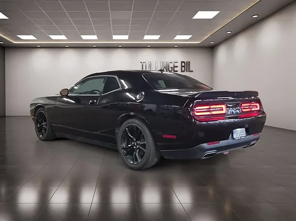 Dodge Challenger 2018 photo 3