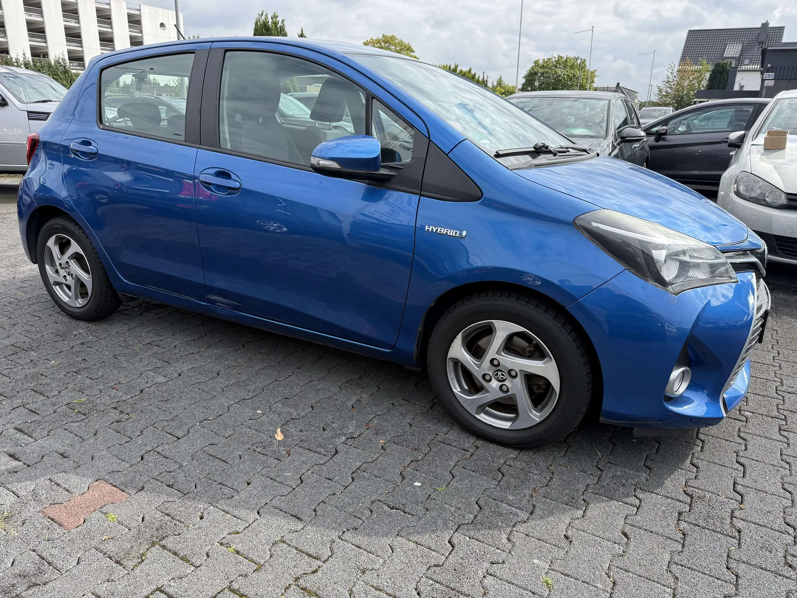 Toyota Yaris 2014 photo 4