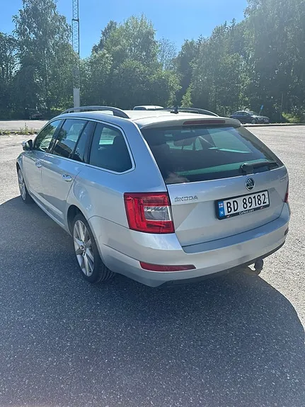 Skoda Octavia 2015 photo 4