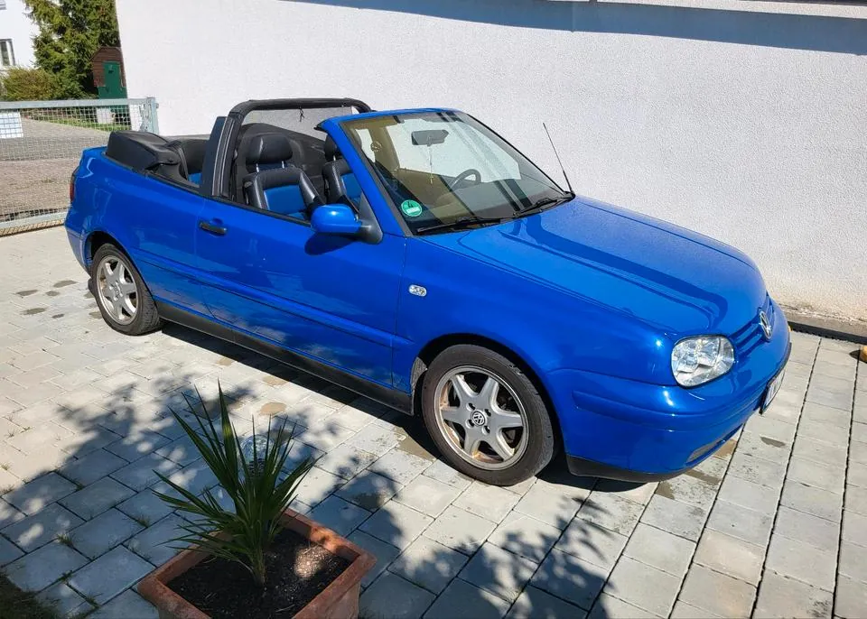 Volkswagen Golf Cabrio