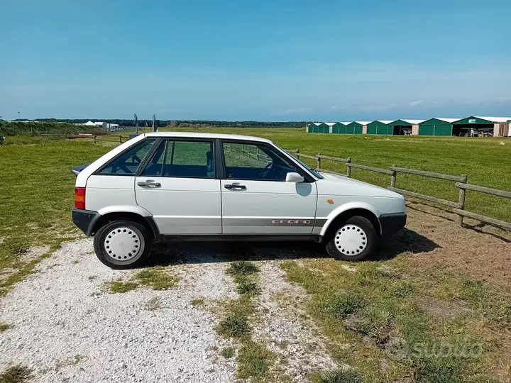 Seat Ibiza 1990 photo 3