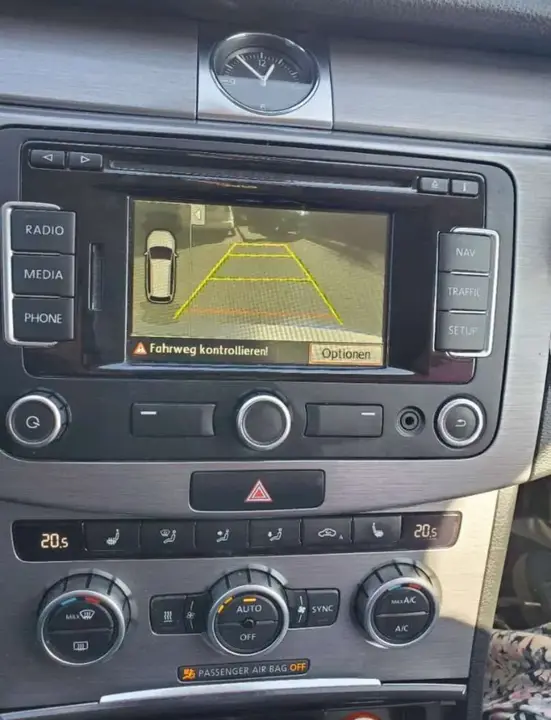 Volkswagen Passat 2013 photo 3
