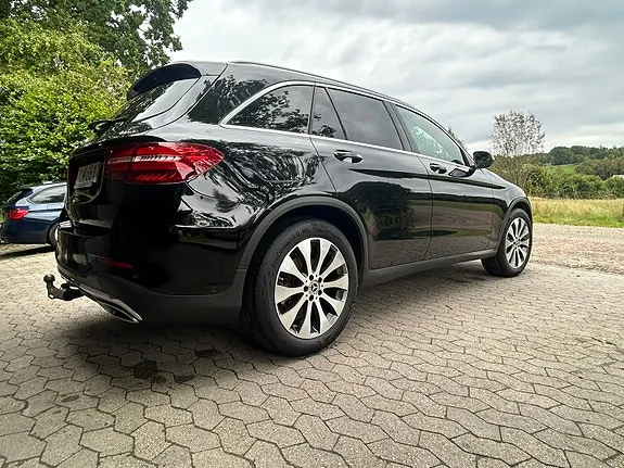 Mercedes-Benz Glc 2018 photo 3