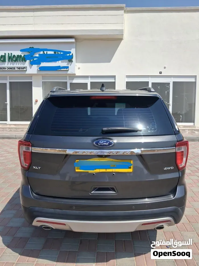Ford Explorer 2017 photo 2