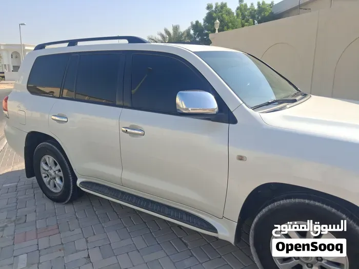 Toyota Land Cruiser 2008 photo 4