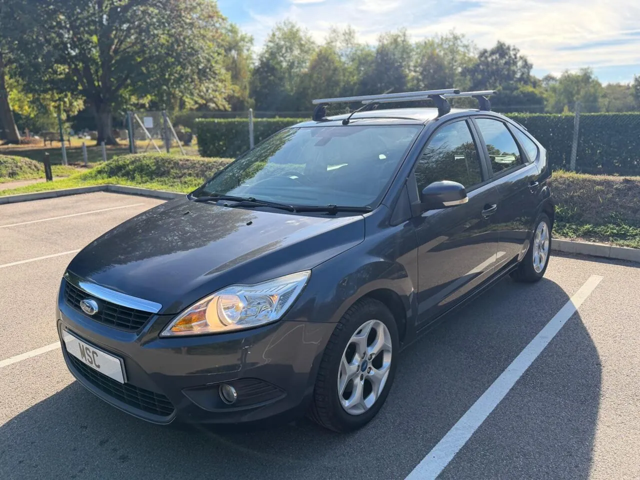 Ford Focus 2011 photo 2