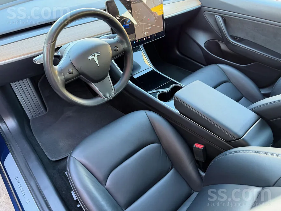 Tesla Model 3 2019 photo 4