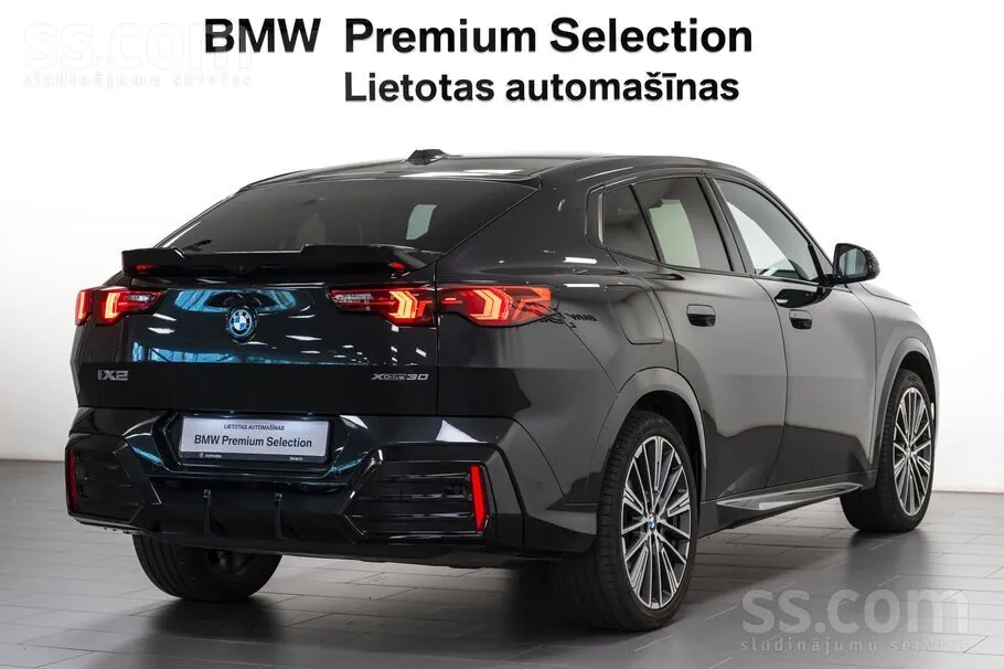 BMW Ix2 2025 photo 2