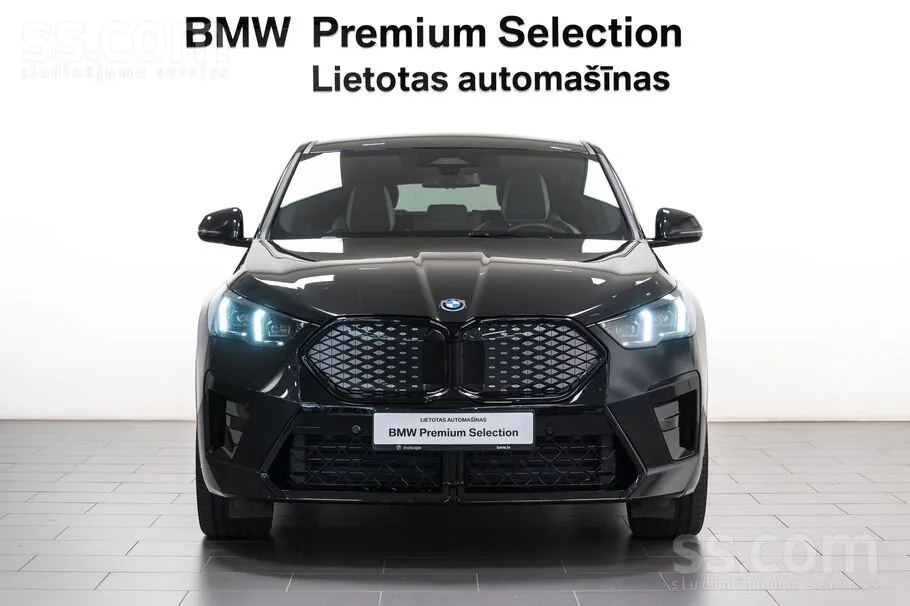 BMW Ix2 2025 photo 3