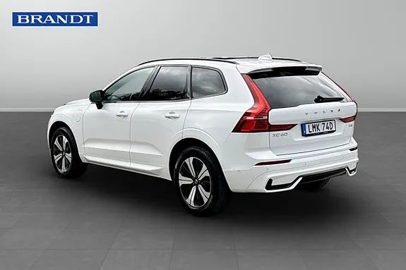 Volvo Xc60 2025 photo 2