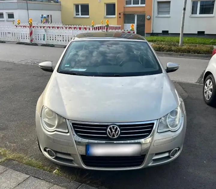 Volkswagen Eos