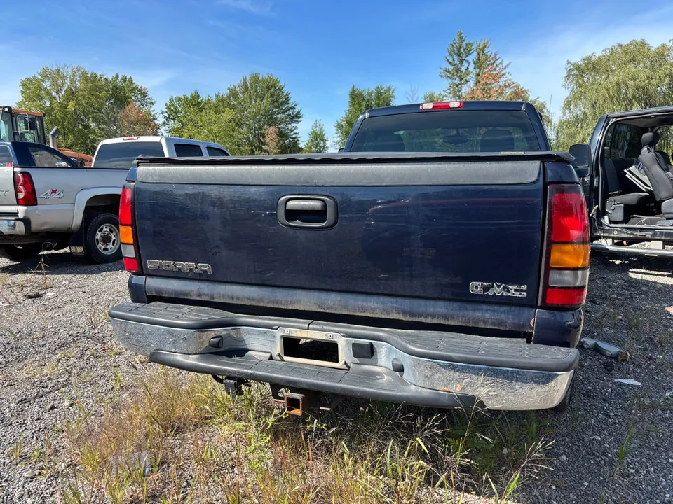 GMC Sierra 1500 2006 photo 3