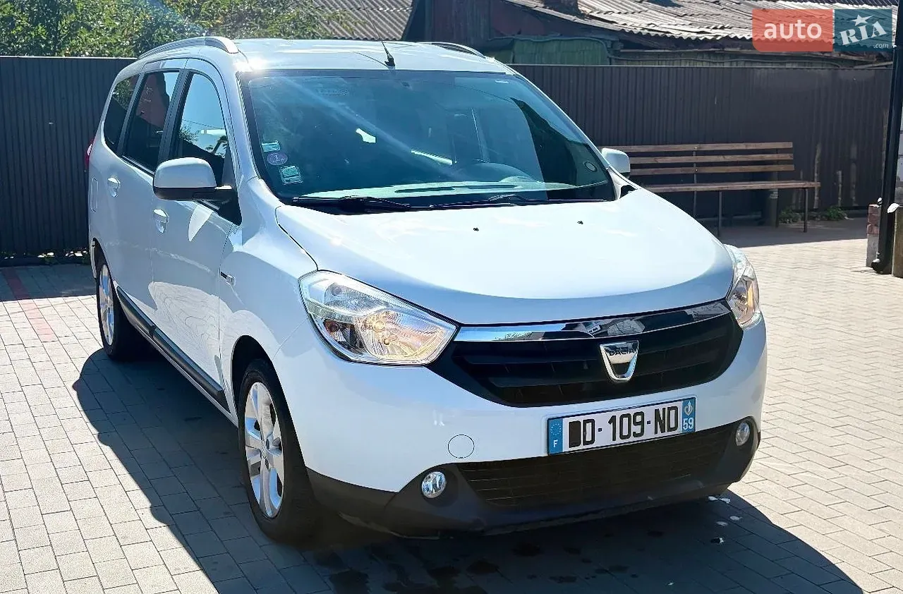 Dacia Lodgy 2014 photo 3