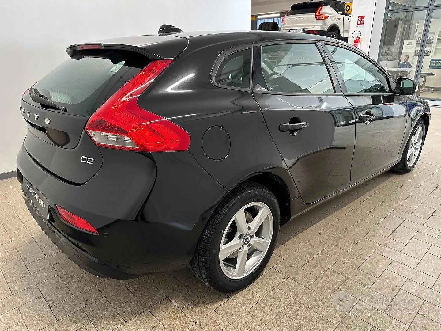 Volvo V40 2015 photo 4