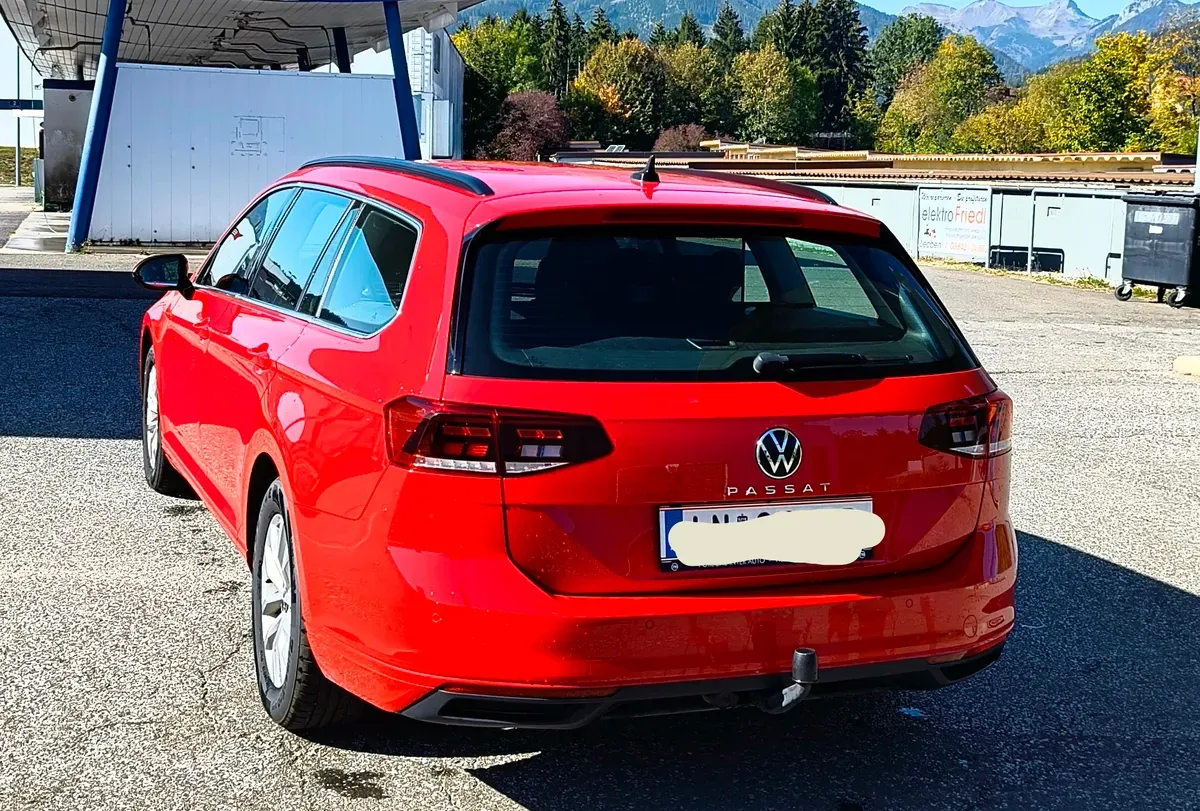 Volkswagen Passat 2021 photo 2