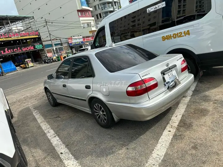 Toyota Corolla 2000 photo 3