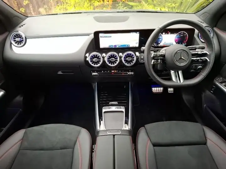 Mercedes-Benz Gla 2026 photo 3