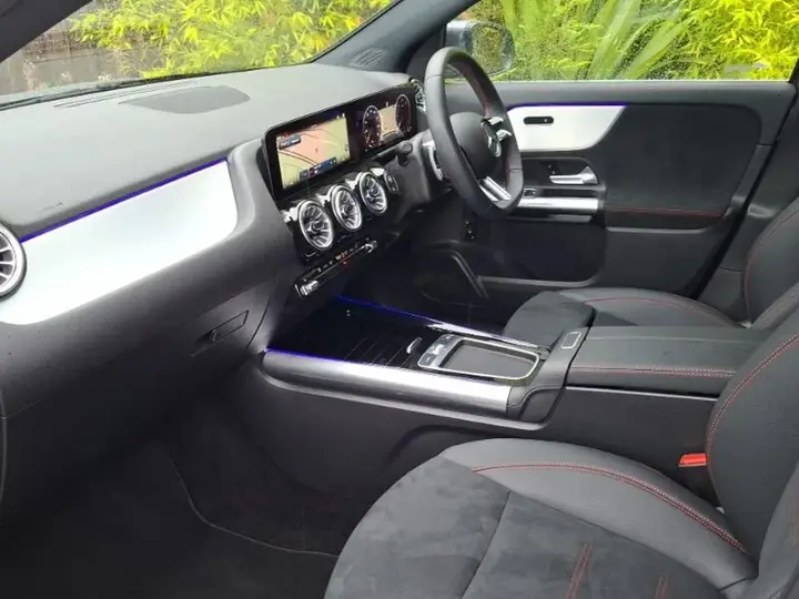 Mercedes-Benz Gla 2026 photo 5