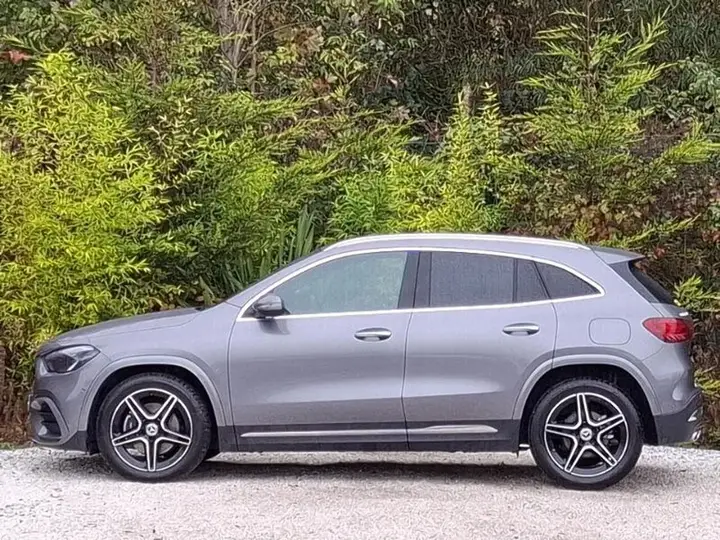 Mercedes-Benz Gla 2026 photo 4