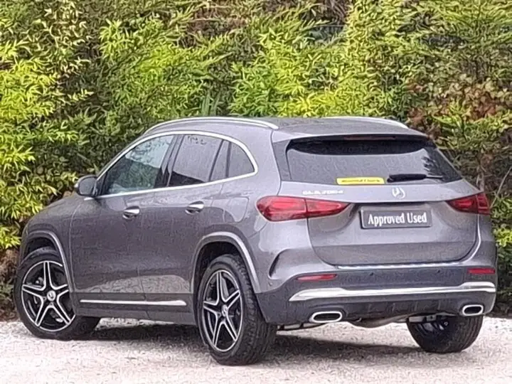 Mercedes-Benz Gla 2026 photo 2