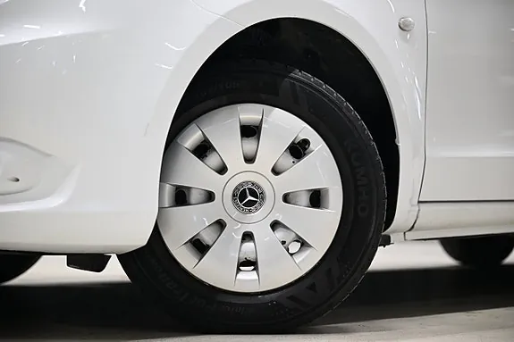 Mercedes-Benz Vito 2023 photo 2