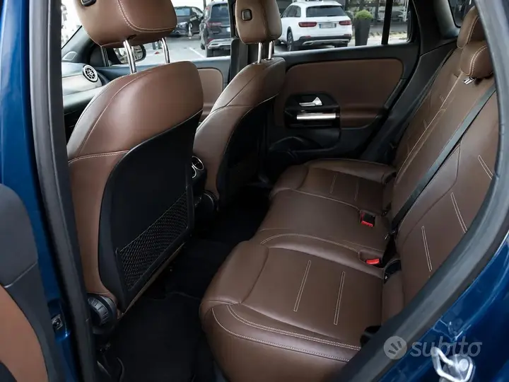 Mercedes-Benz Gla 2023 photo 4