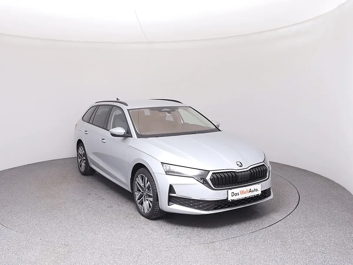 Skoda Octavia 2025 photo 2