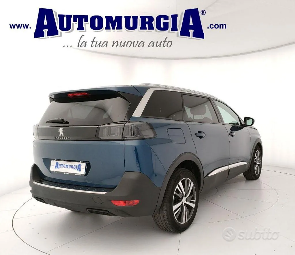 Peugeot 5008 2024 photo 3
