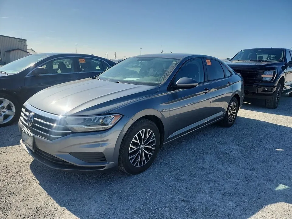 Volkswagen Jetta 2020 photo 3