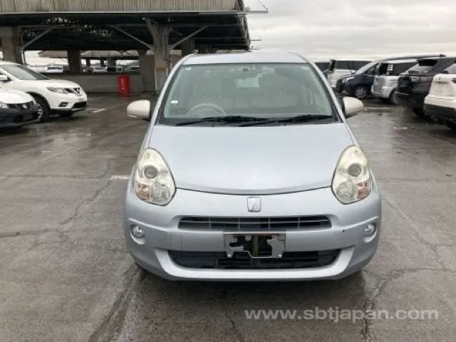 Toyota Passo Plus Hana 2010 photo 5
