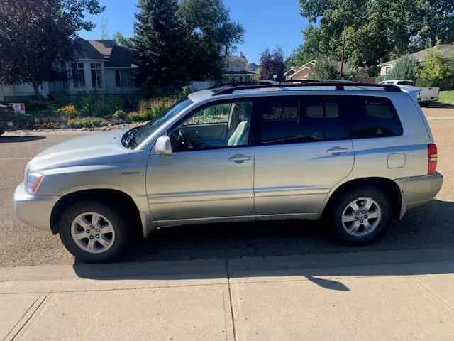 Toyota Highlander 2003 photo 2