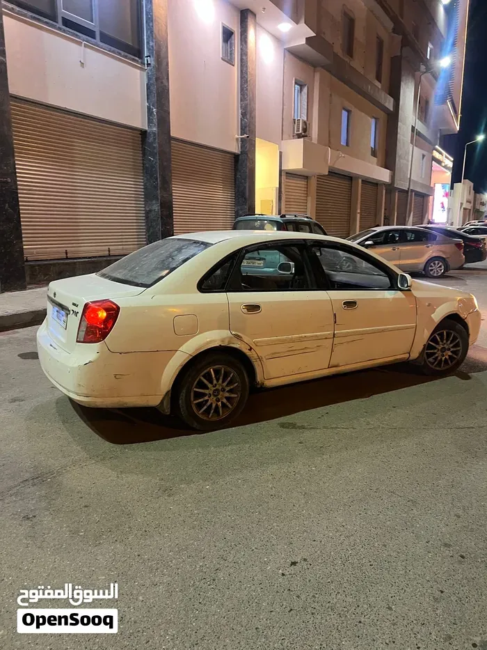 Daewoo Lacetti 2004 photo 4