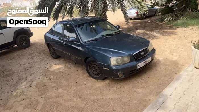 Hyundai Avante 2005 photo 2