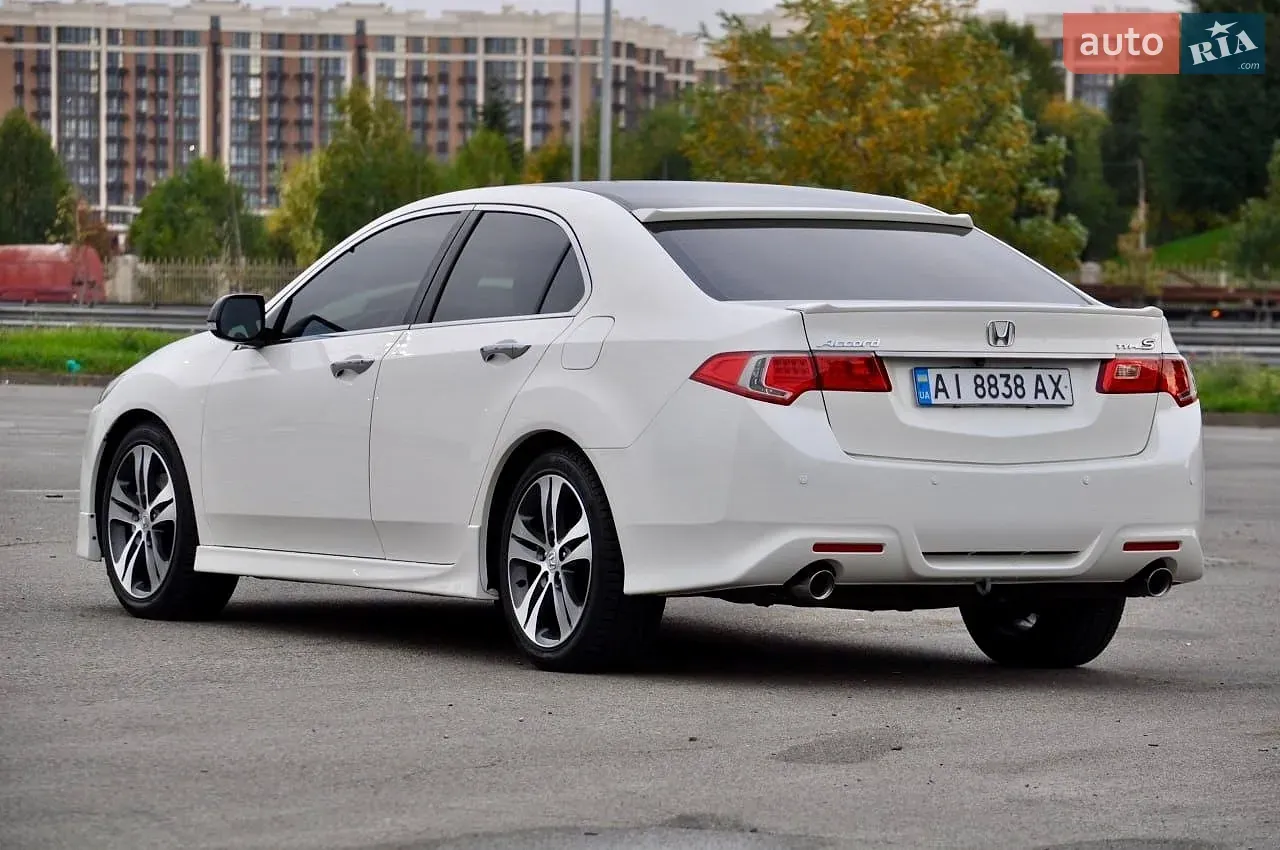 Honda Accord 2010 photo 4