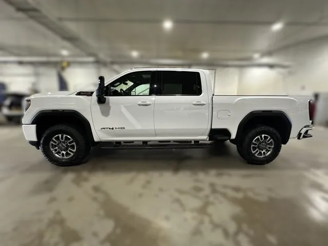 GMC Sierra 3500Hd 2023 photo 2